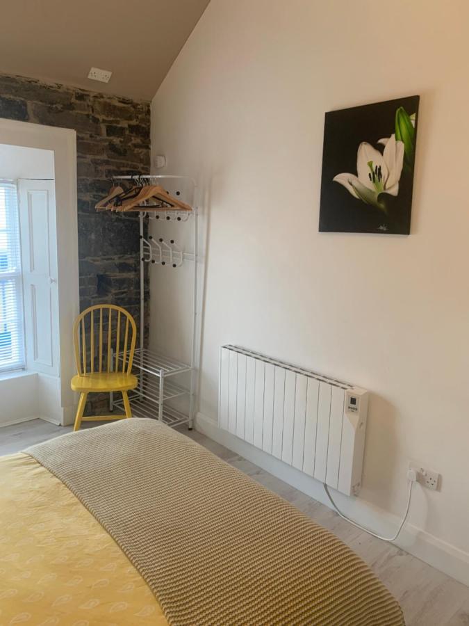 Room 1 Camp Street B&B Oughterard Exteriér fotografie